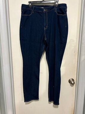 Old Navy dark wash Wow Straight jeans